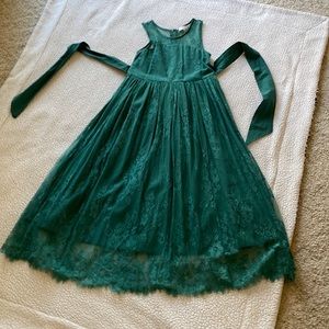 Trish Scully Girls Size 10 Emerald Green Gown with belt